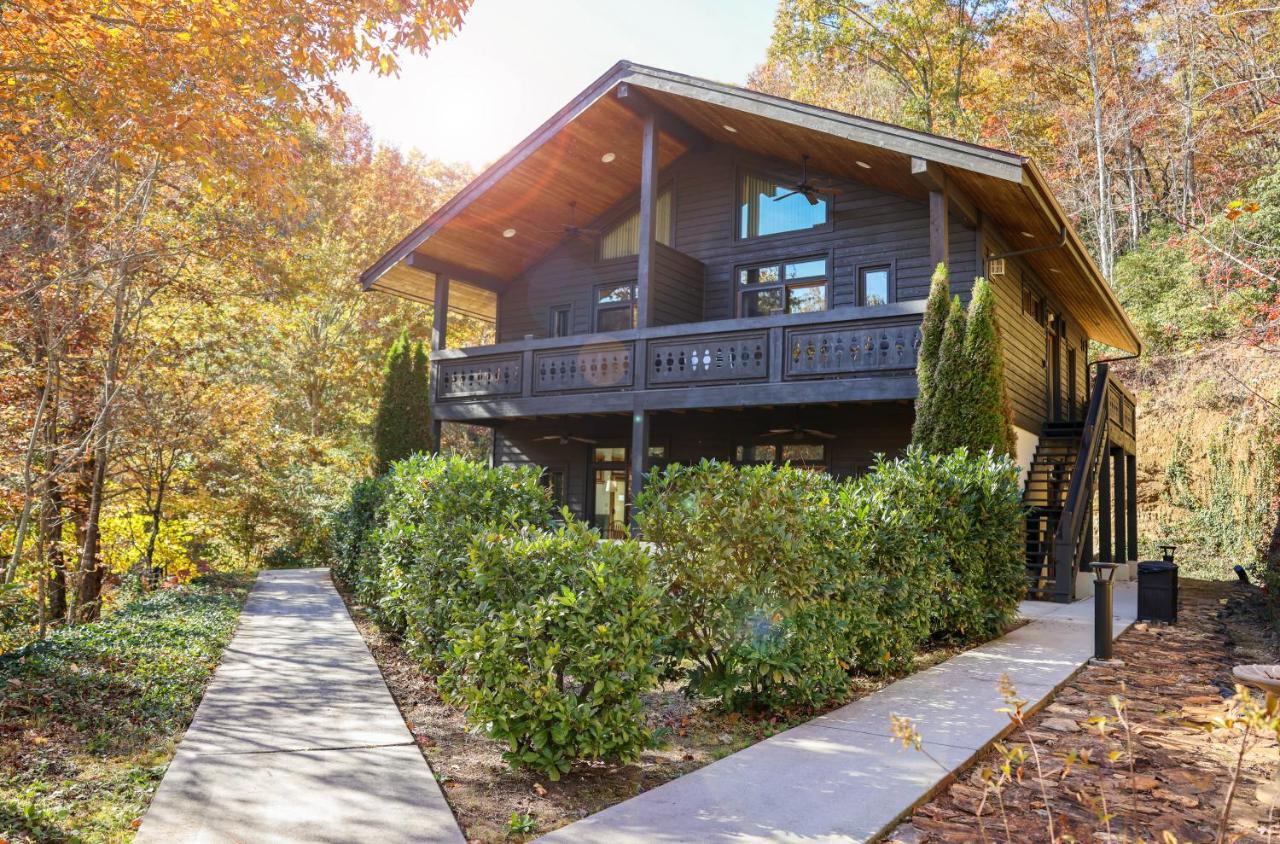 Outland Chalet & Suites Great Smoky Mountains Whittier Экстерьер фото